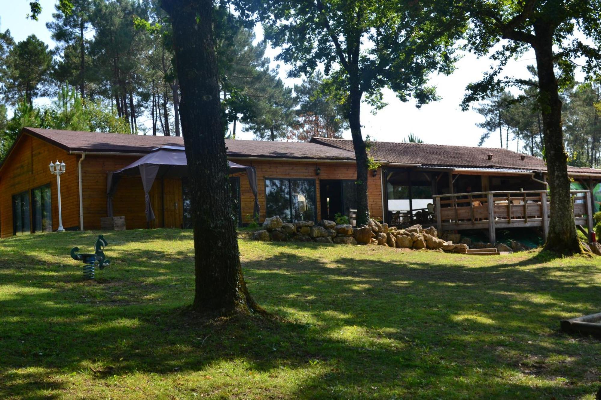 Domaine Des Grands Pins Parque de vacaciones Tamniès